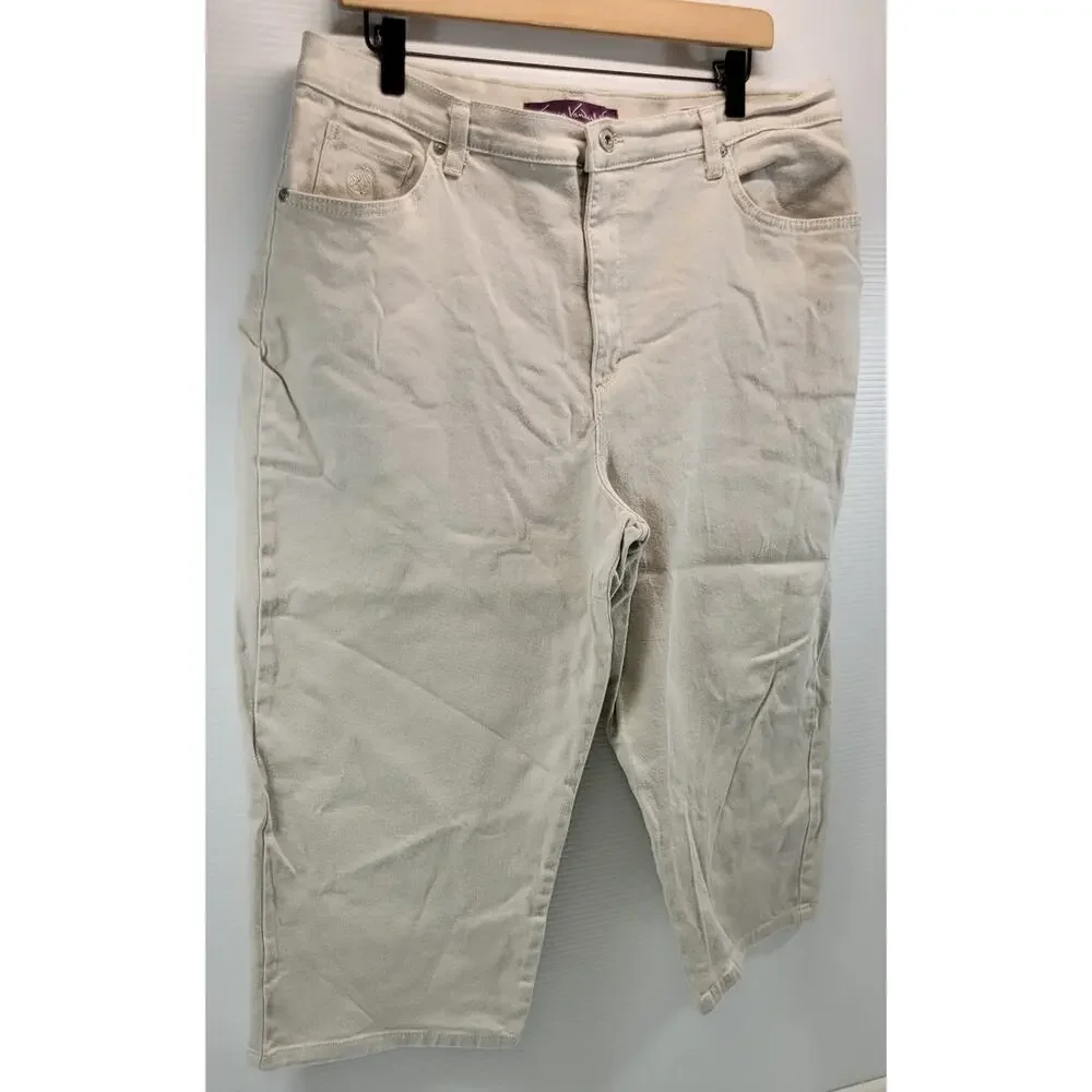 L0) Gloria Vanderbilt Amanda Capri Off-White Studded Denim Pants 18 Missy
